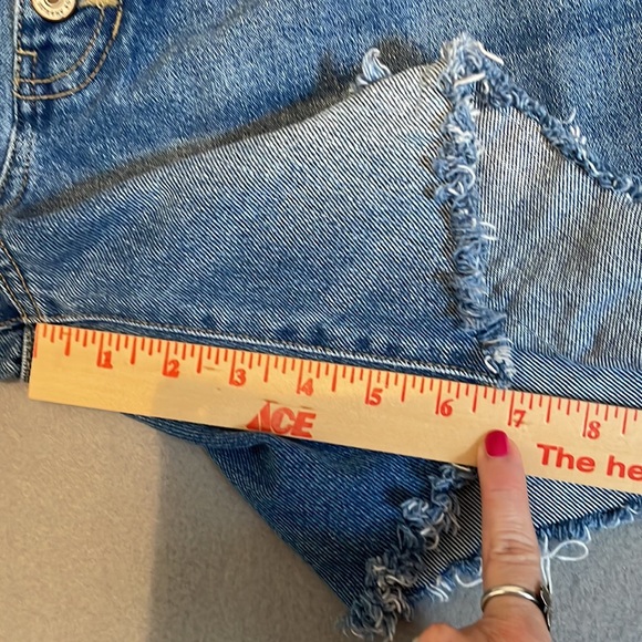 KanCan Jean Shorts Womens 13/30 Estilo Cut Offs Distressed Non Stretch Denim - Picture 10 of 14